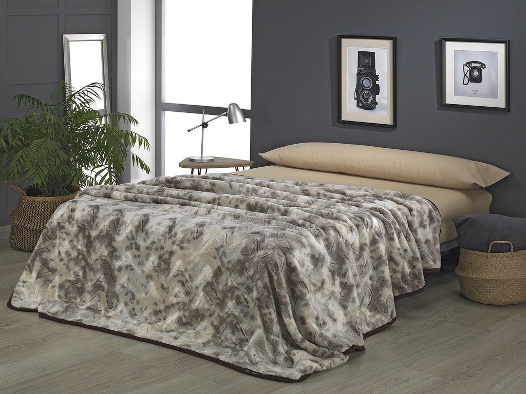 HIGH DECOR I86
